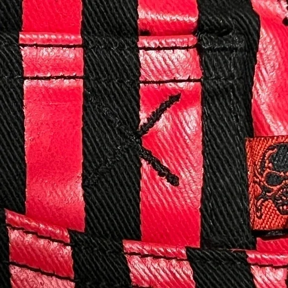 𝅺TRIPP NYC black and red stripped jeans. NWT Size 7 - Picture 4 of 6